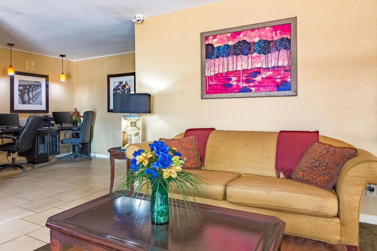 Quality Inn Columbus Near Fort Benning Zewnętrze zdjęcie
